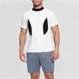 Black and white rabbit ear pattern printed T-shirt