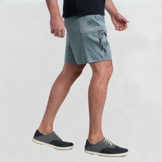 Multiple side pockets loose fit shorts