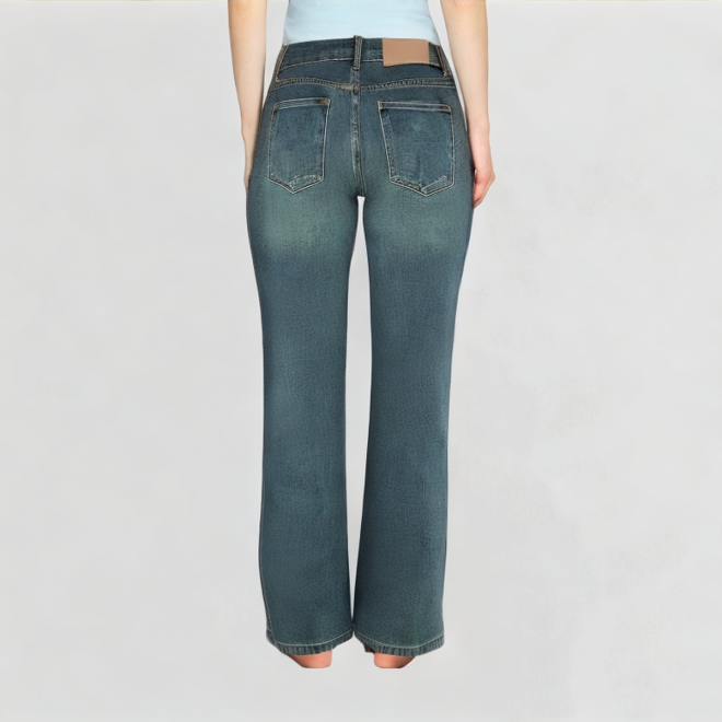 Slim And Versatile High-Waisted Flared Jeans