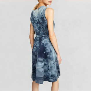 V-neck button decoration pocket natural waistline dress