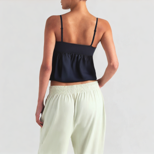 Fashionable splicing knitted camisole