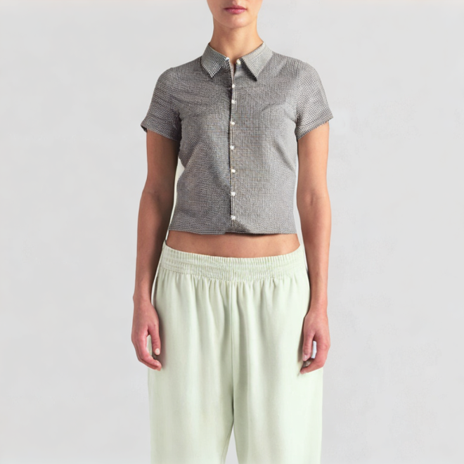 Sweet and fashionable plaid short top