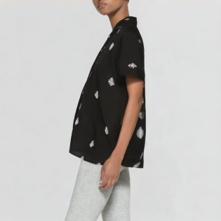 Chic fashion series contrast embroidery shirt