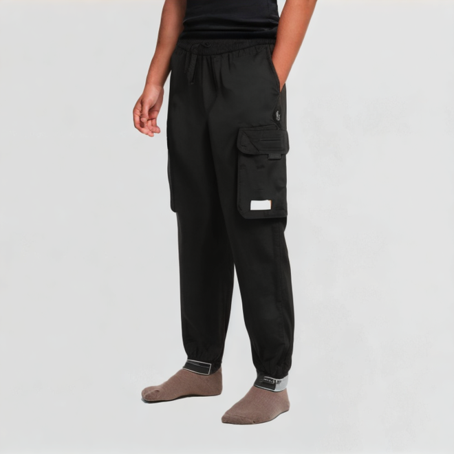 Fashionable and high-quality sports pants